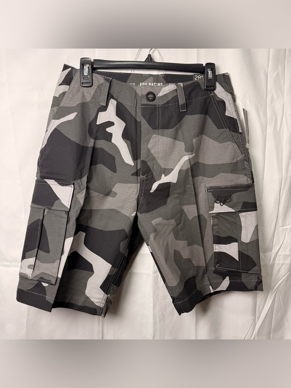 Fox Racing Slambozo Camo 2.0 Cargo Shorts Black Size 28 NWT